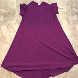 Medium LuLaRoe Carly